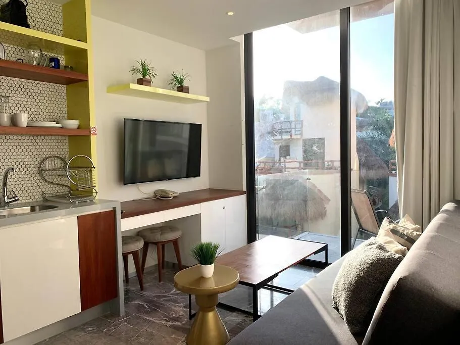 “Singular Joy” Amazing Location And Roof Top 신데 델 카르멘